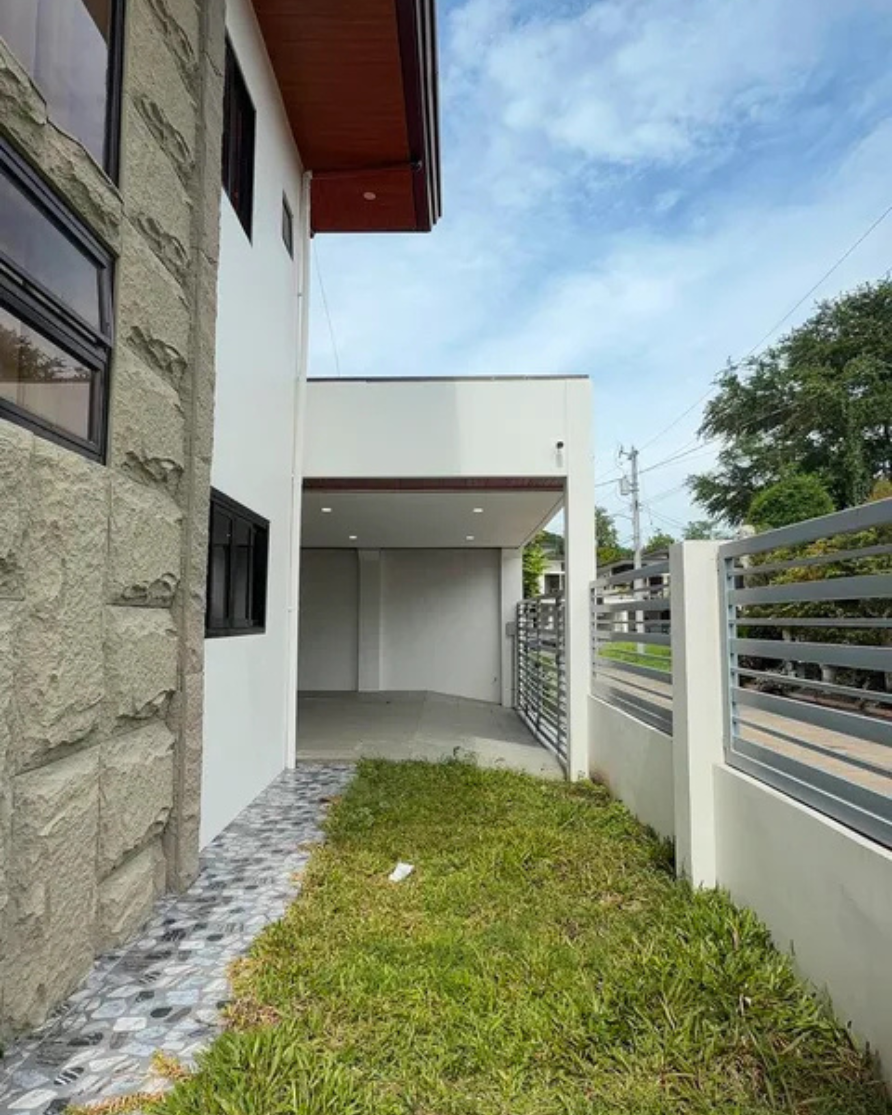 Spacious 2-Storey Family Home in Maa, Davao City image 3